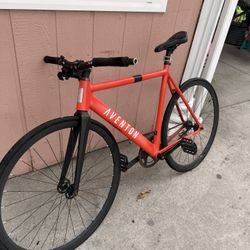 Aventon Fixie