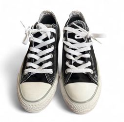 converse  low chuck taylor double tongue all star black low trainers (no size tag measured to be at men 9 and womens 10.5)