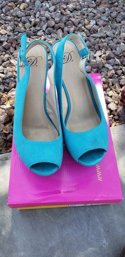 Women wedges