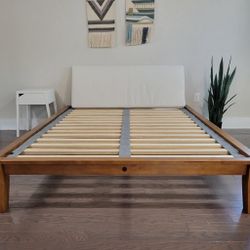 Thuma Classic Bedframe W/ pillow board 