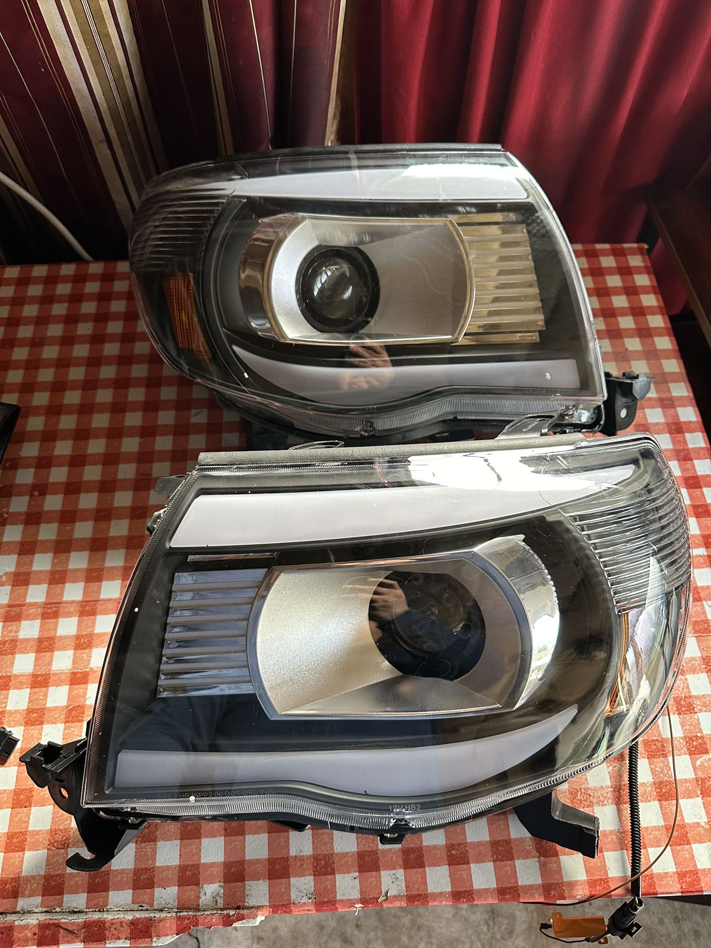 Headlights And Tail Light For Tacoma 2 Generation