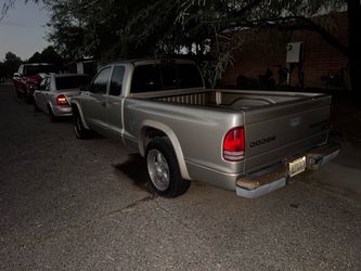 2004 Dodge Dakota