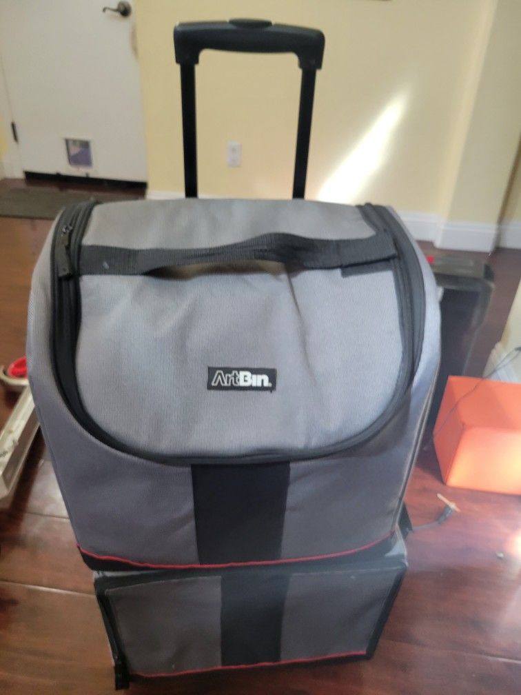 ArtBin Rolling Tote with Telescoping Handle