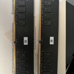 2x8 GB DDR4 Ram 3200mhz