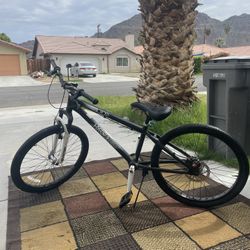 HyperBikeCo Bike