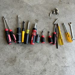 Tools, Toolbox, Tool Bag, Stream Light And Igloo Maxx 
