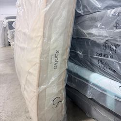 King mattress and California king Saatva RX $1089