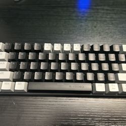 📦 Title: Mechanical Keyboard (E-YOOSO Z-11) + FREE Mouse