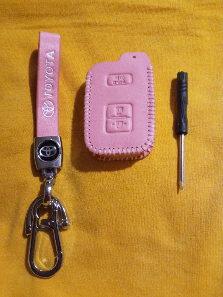 Toyota Key Ring With Key Fob Case