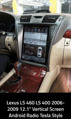 Lexus ls460L Tesla Screen Apple CarPlay
