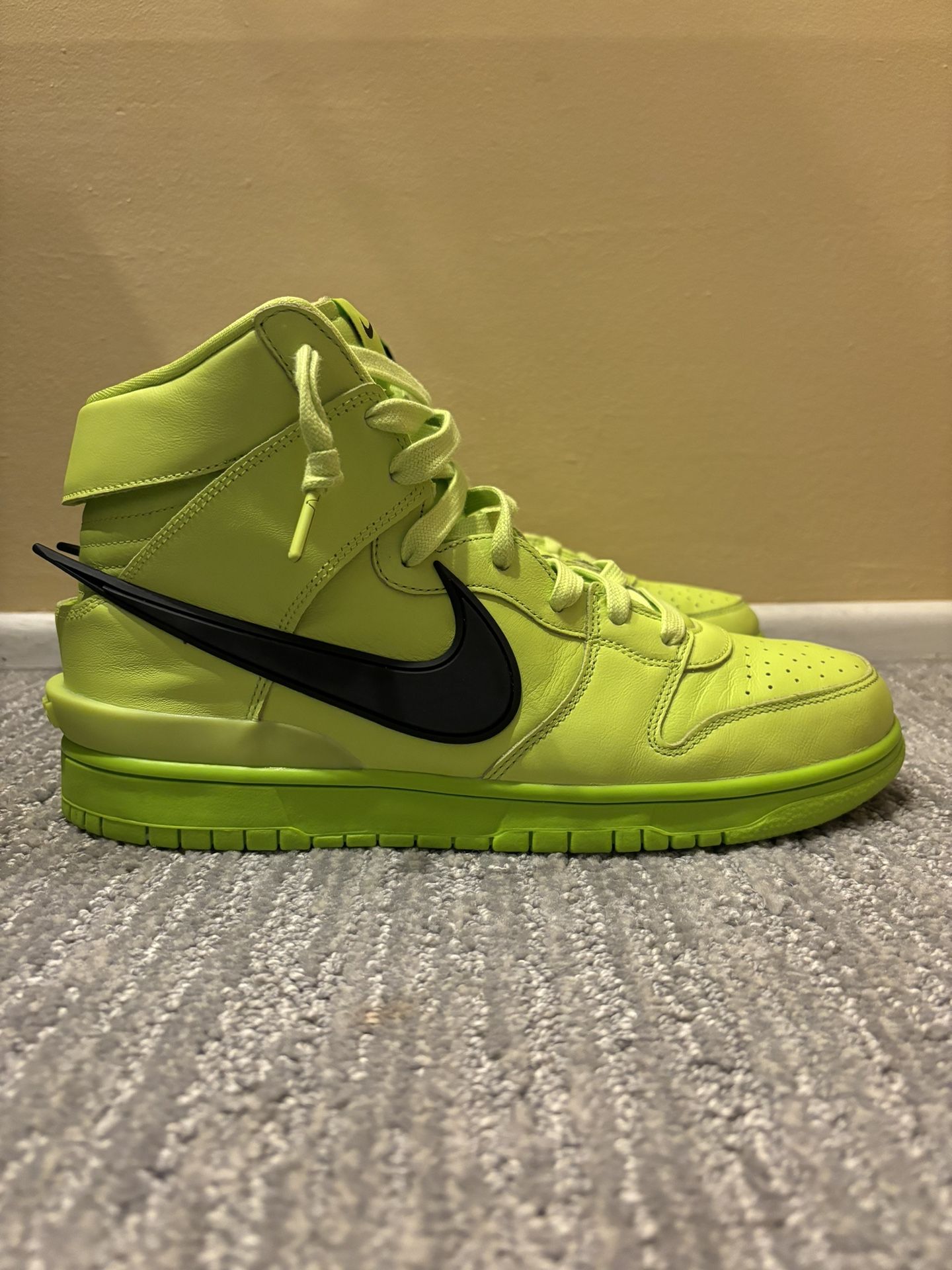 Nike Ambush Flash Lime