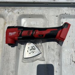 Milwaukee M18 Multi Tool