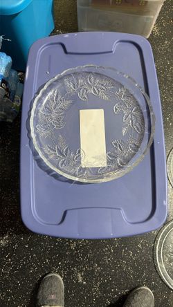 Vintage Christmas Platter $15