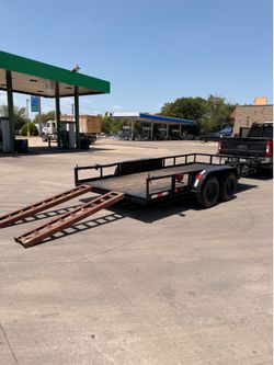 16x7ft trailer with steel ramps and TITLE