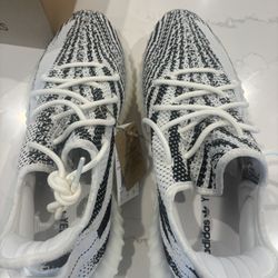 Yeezy Boost 350 v2 (Zebras) 