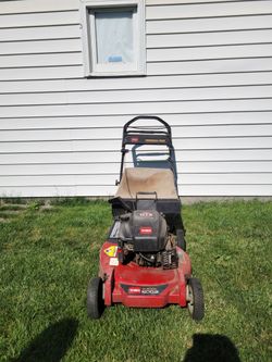 TORO SELF PROPEL SUPER RECYCLER