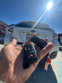 Llaves de autos /car keys and remotes