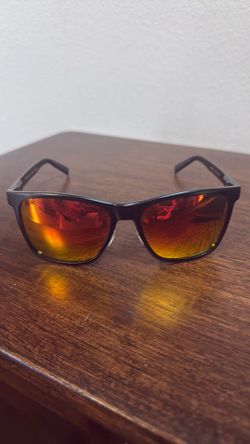 DUCO’s polarized sunglasses