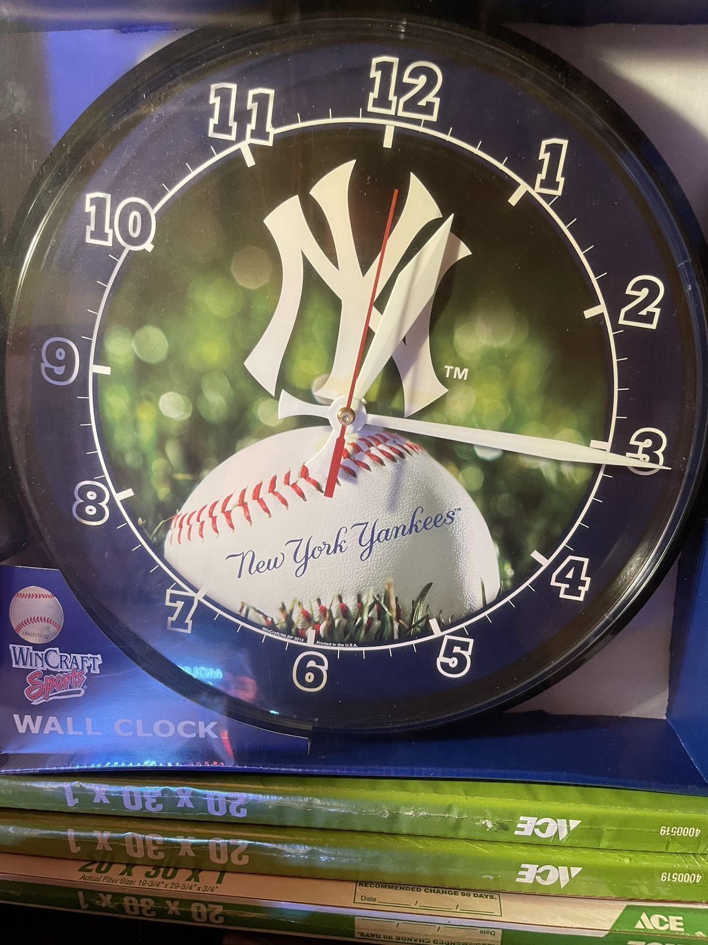 Yankees Clock Brand New🔥fire Sale 🔥