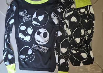 Boys pjs size 6 Halloween