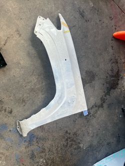 2016 2022 toyota tacoma driver left fender