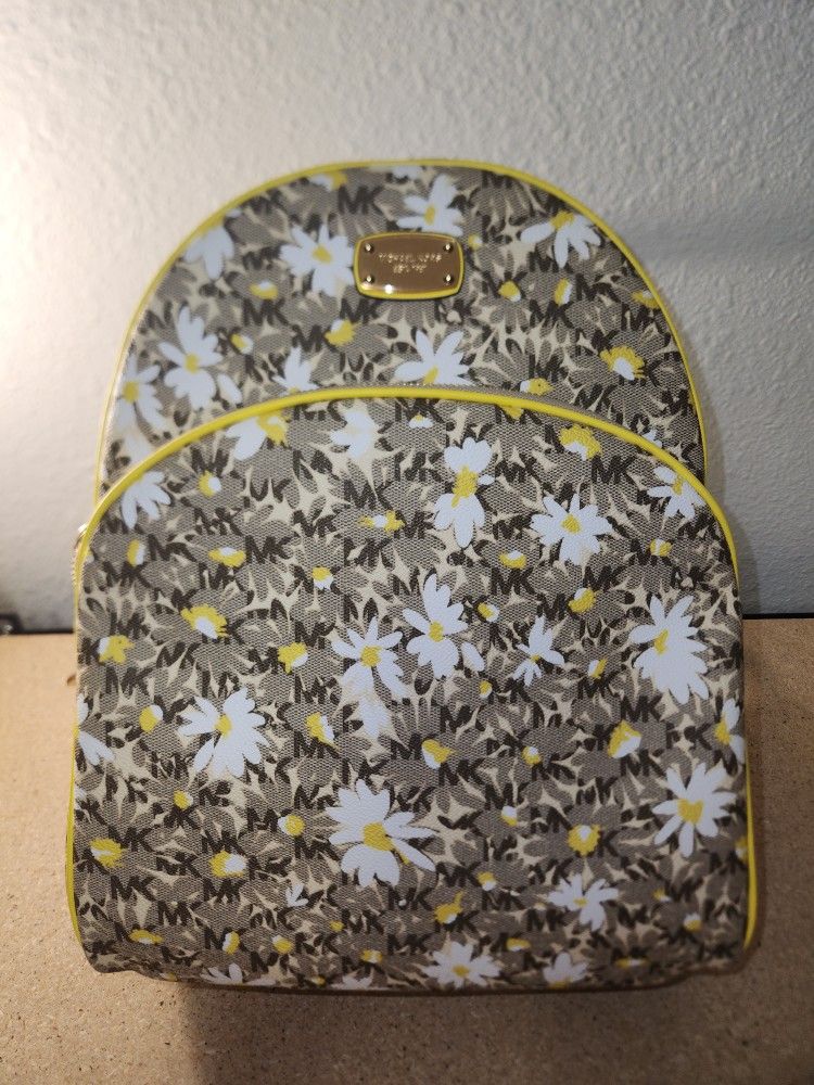 Michael Kors Abbey Backpack 