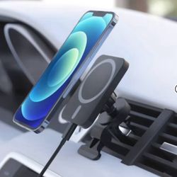 Wireless Magnetic Charging for MagSafe Charger Car Mount - Black