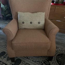 Beautiful Accent Chair 38, 25, 23 Salmon Color