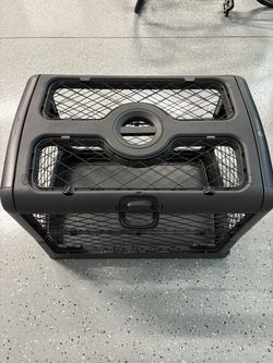 Diggs Revol Medium Size Dog Crate