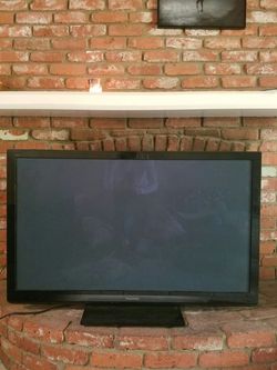 Panasonic 50" Full plasma HDTVj