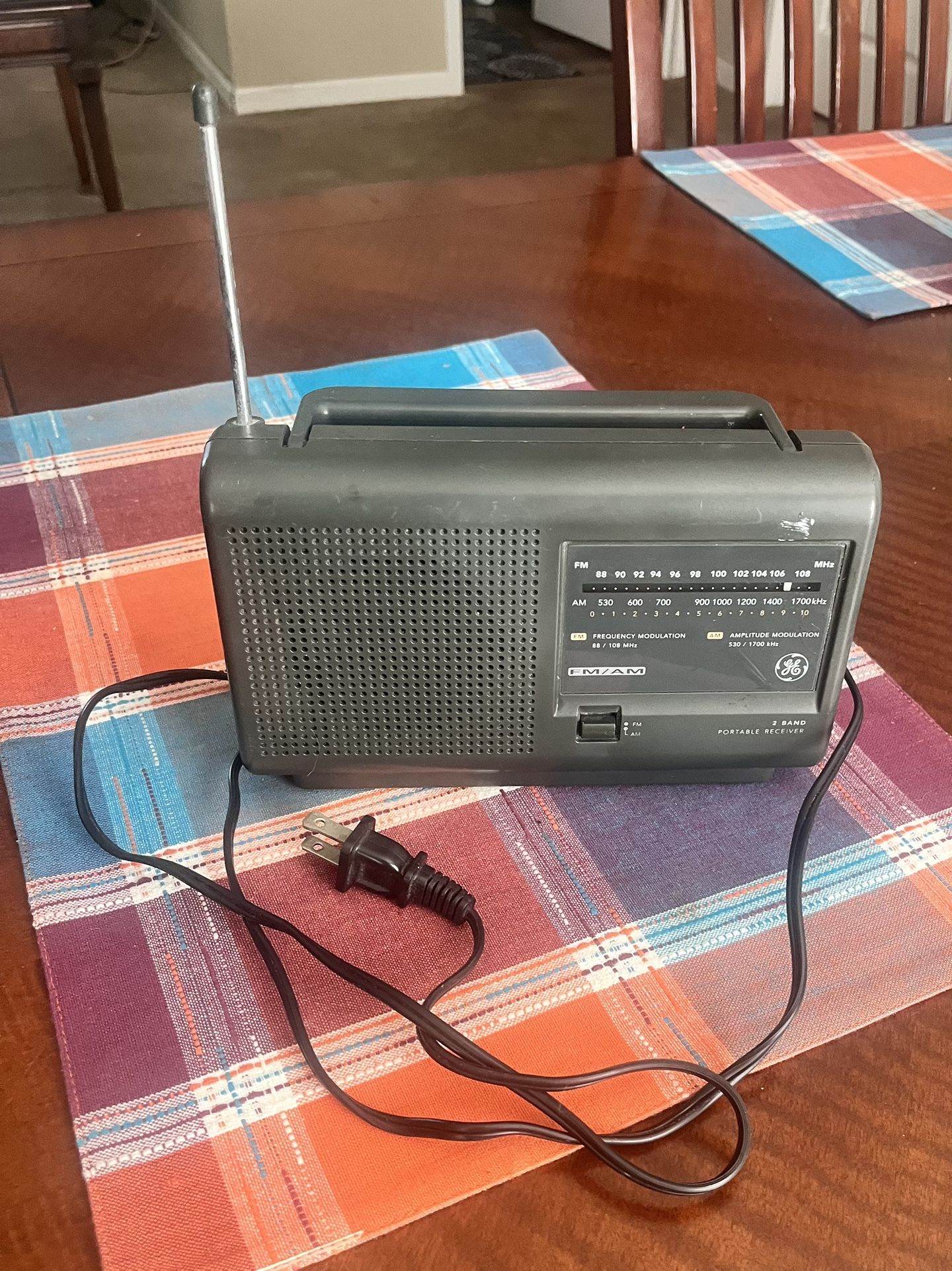 Vintage retro, General Electric, AM and FM radio