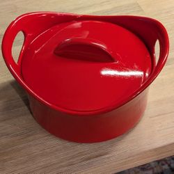 2.75 Qt Baking casserole dish with lid
