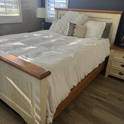 Queen bed set with memory foam mattress