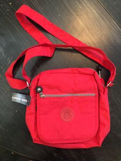 BRAND NEW - Travel bag with hidden compartments