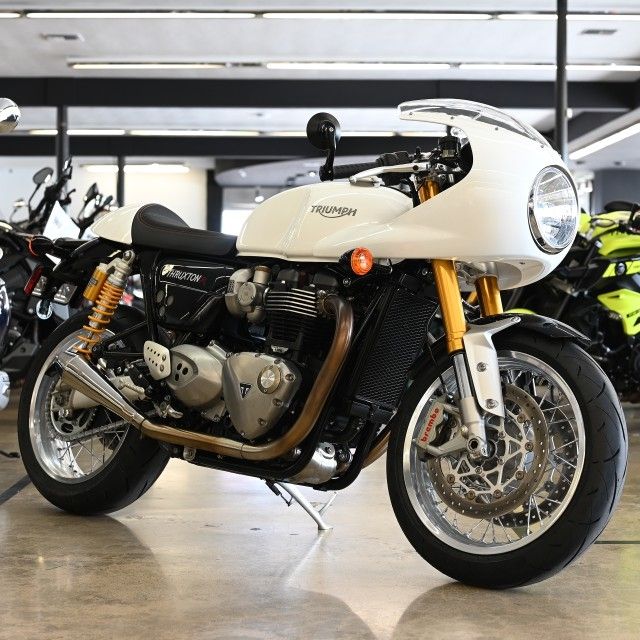 2019 TRIUMPH THRUXTON R