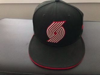 (UNWORN) New Era Portland Trailblazer Hat (Size: 7 & 3/4)