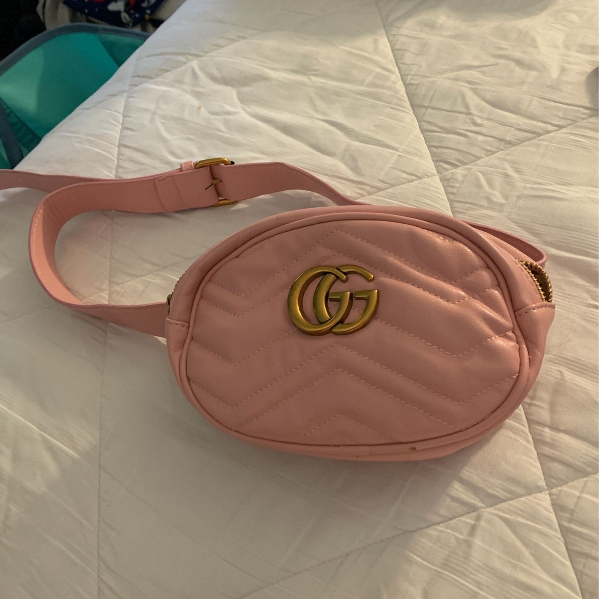 pink gucci belt bag 