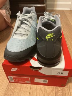 Nike air max invigor size 10.5 men’s