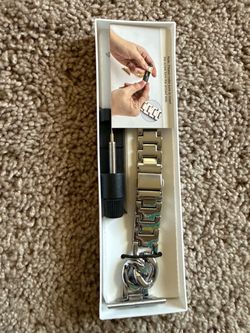 Kolgios adjustable replacement metal bracelet strap for Apple smart Watch