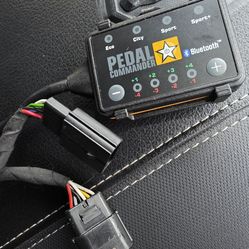 Pedal commander