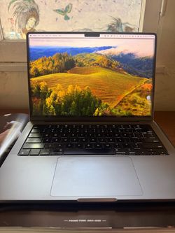 2023 MacBook Pro 14” M2 Pro