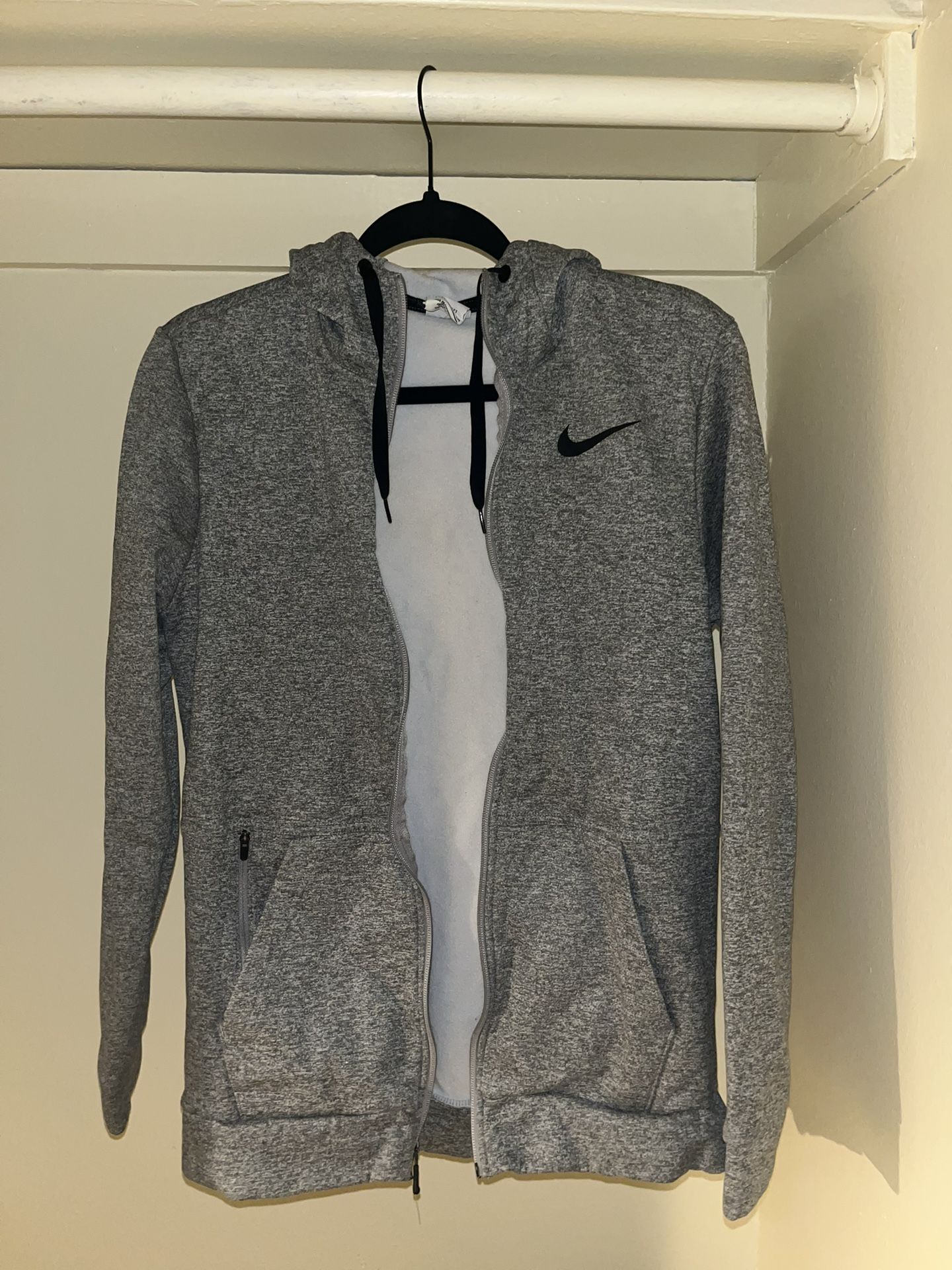 Nike Sweater