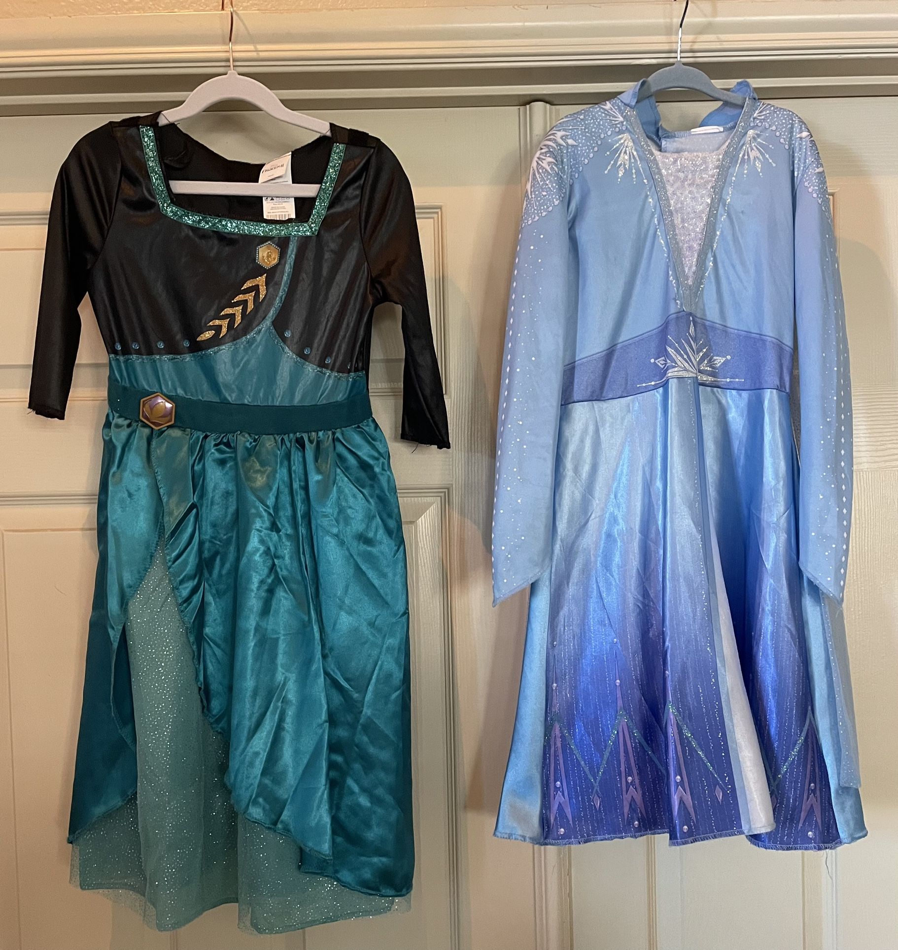 Elsa & Anna Costumes - Size 4-6