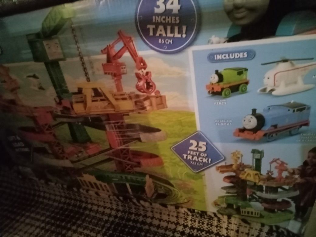 THOMAS AND FRIENDS 