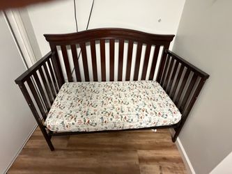Free!!! Delta 4-in-1 crib
