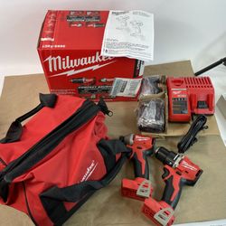 Milwaukee M18 Compact Brushless 2-Tool Combo Kit 1/2" Drill/Driver & 1/4" Hex Impact Driver