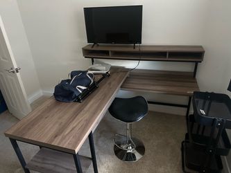 L shaped desk