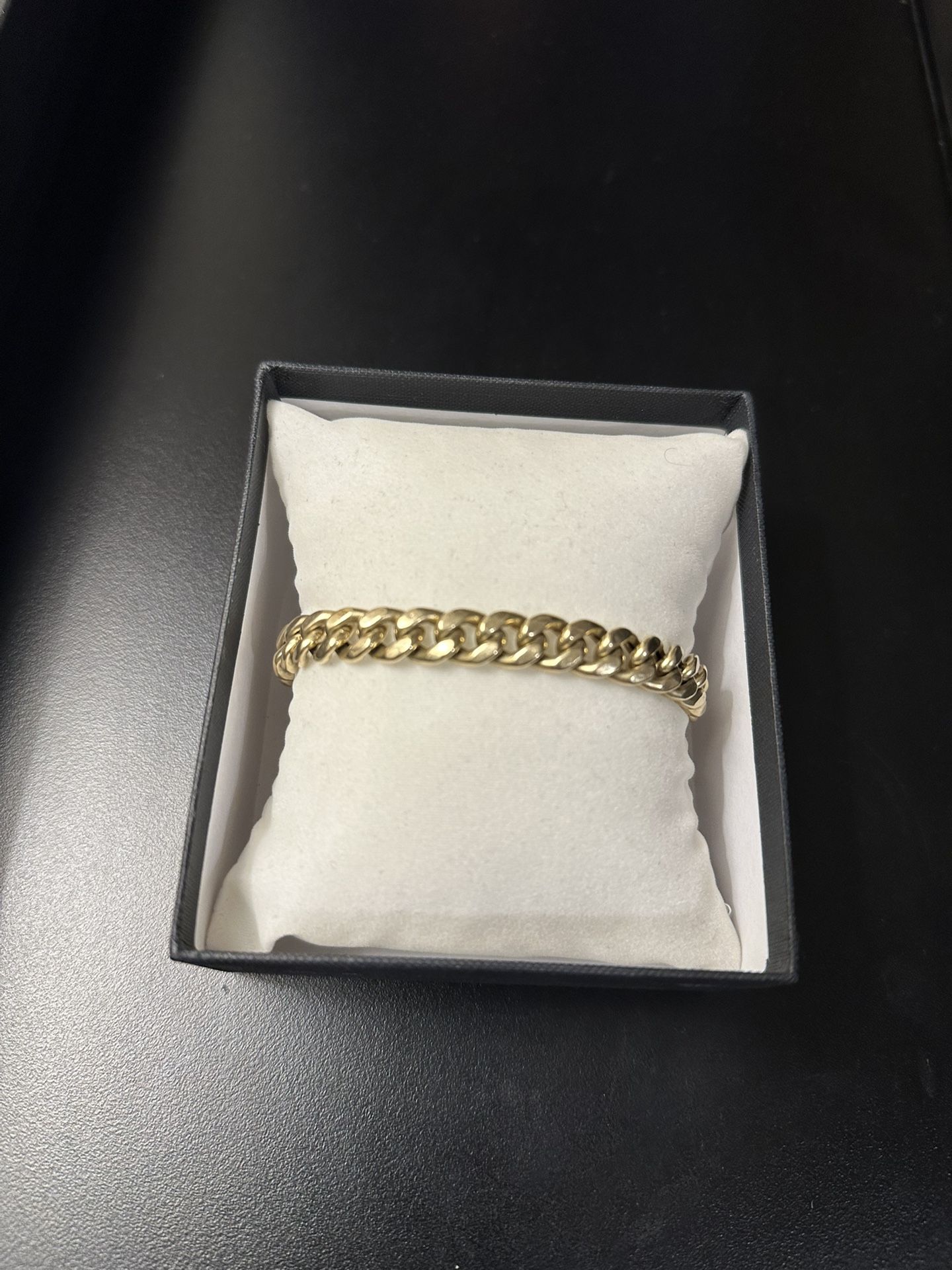 10k Gold Bracelet