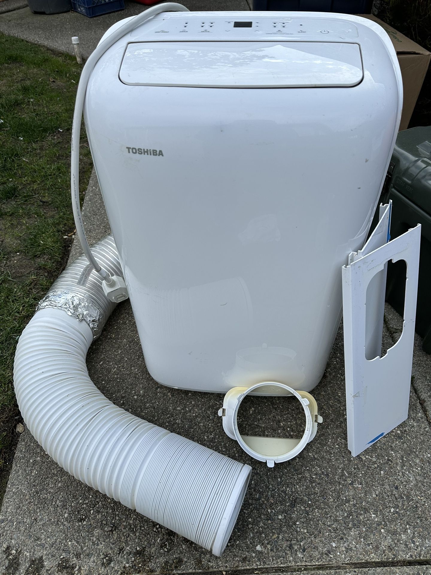 Toshiba Electric AC and Dehumidifier