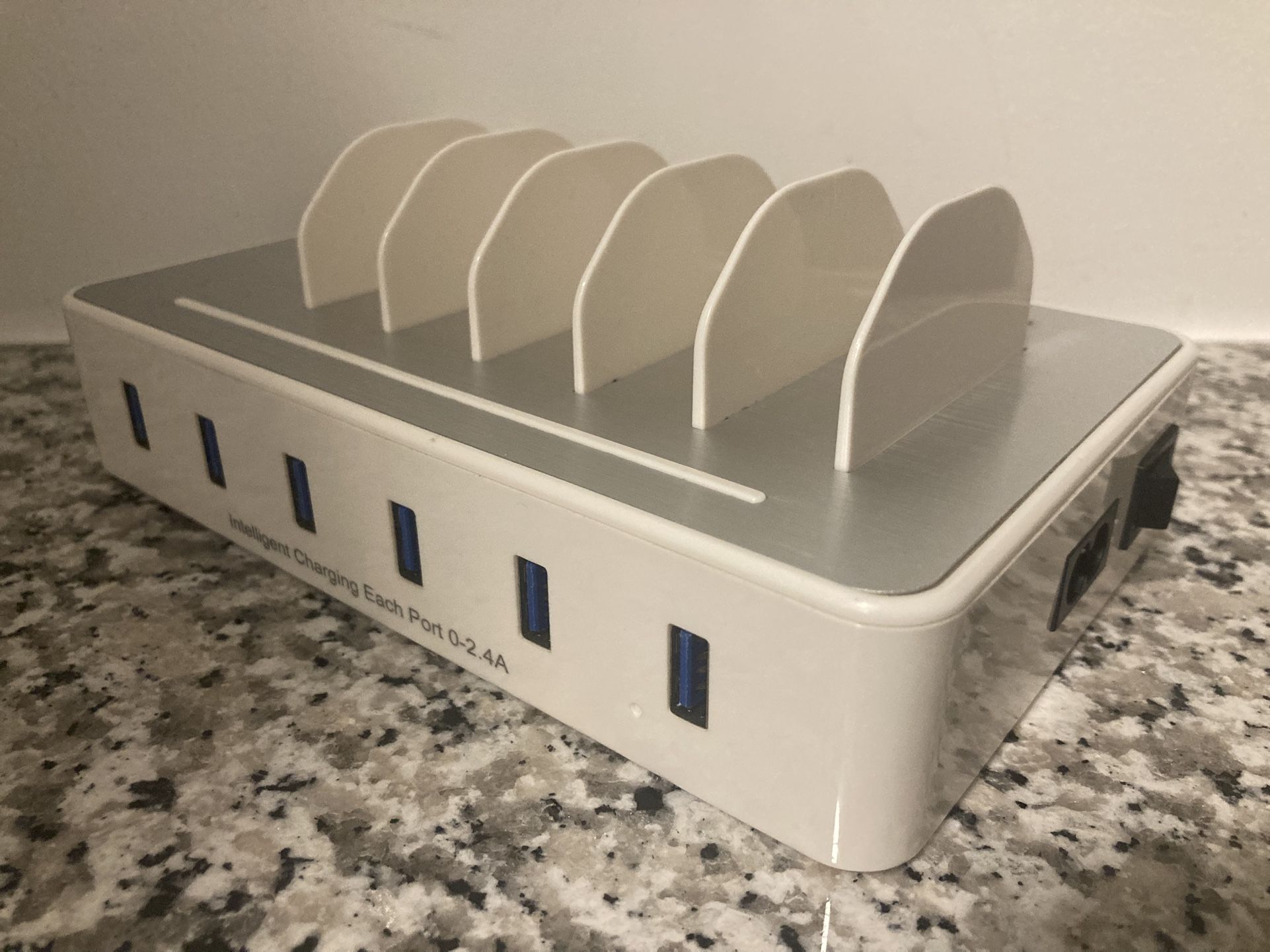 SMART USB CHARGING STATION FOR MULTIPLE DEVICES (6 PORT/WHITE) πͺ«ππ